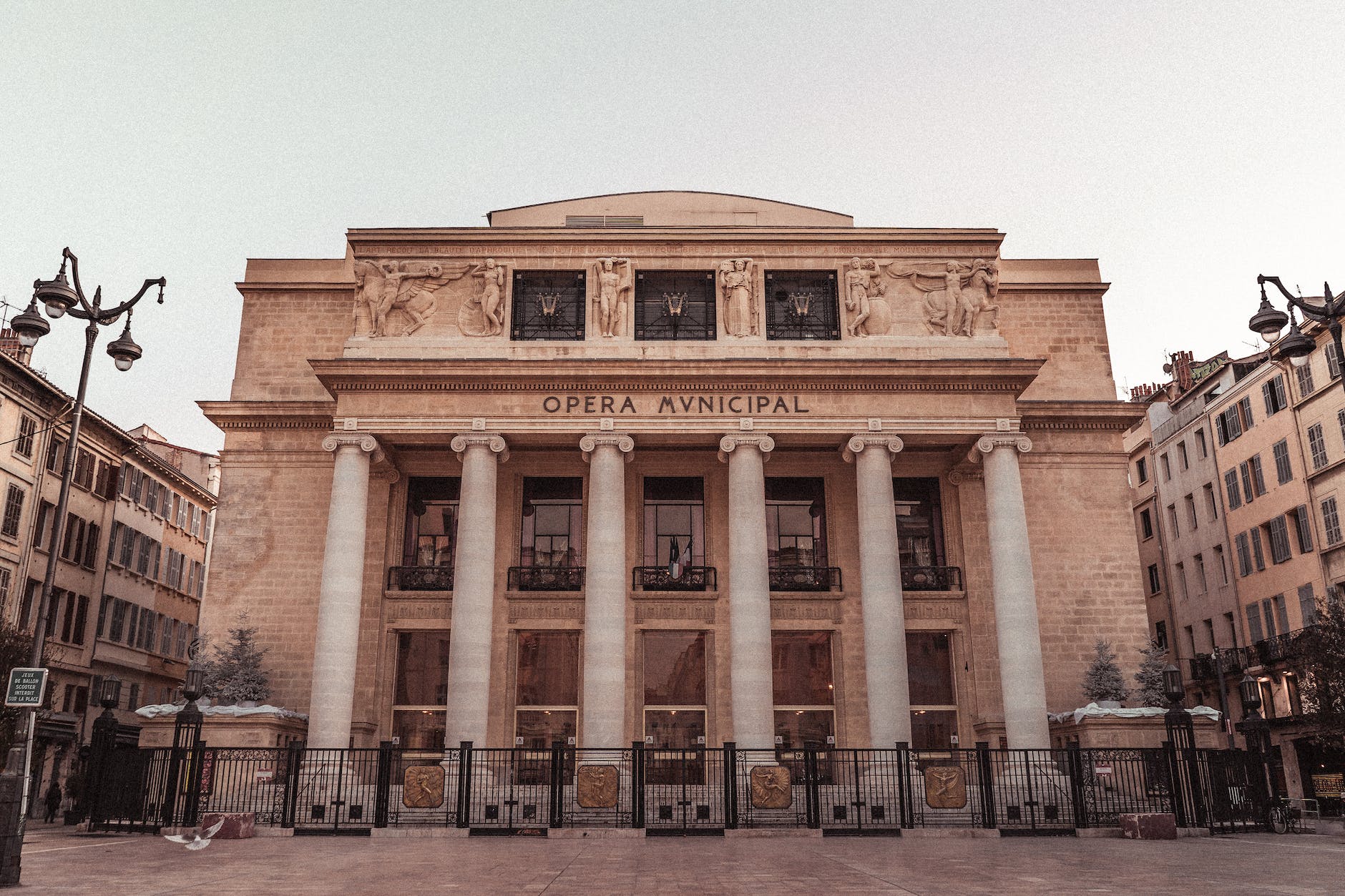 Drug-related deaths in Marseille, France