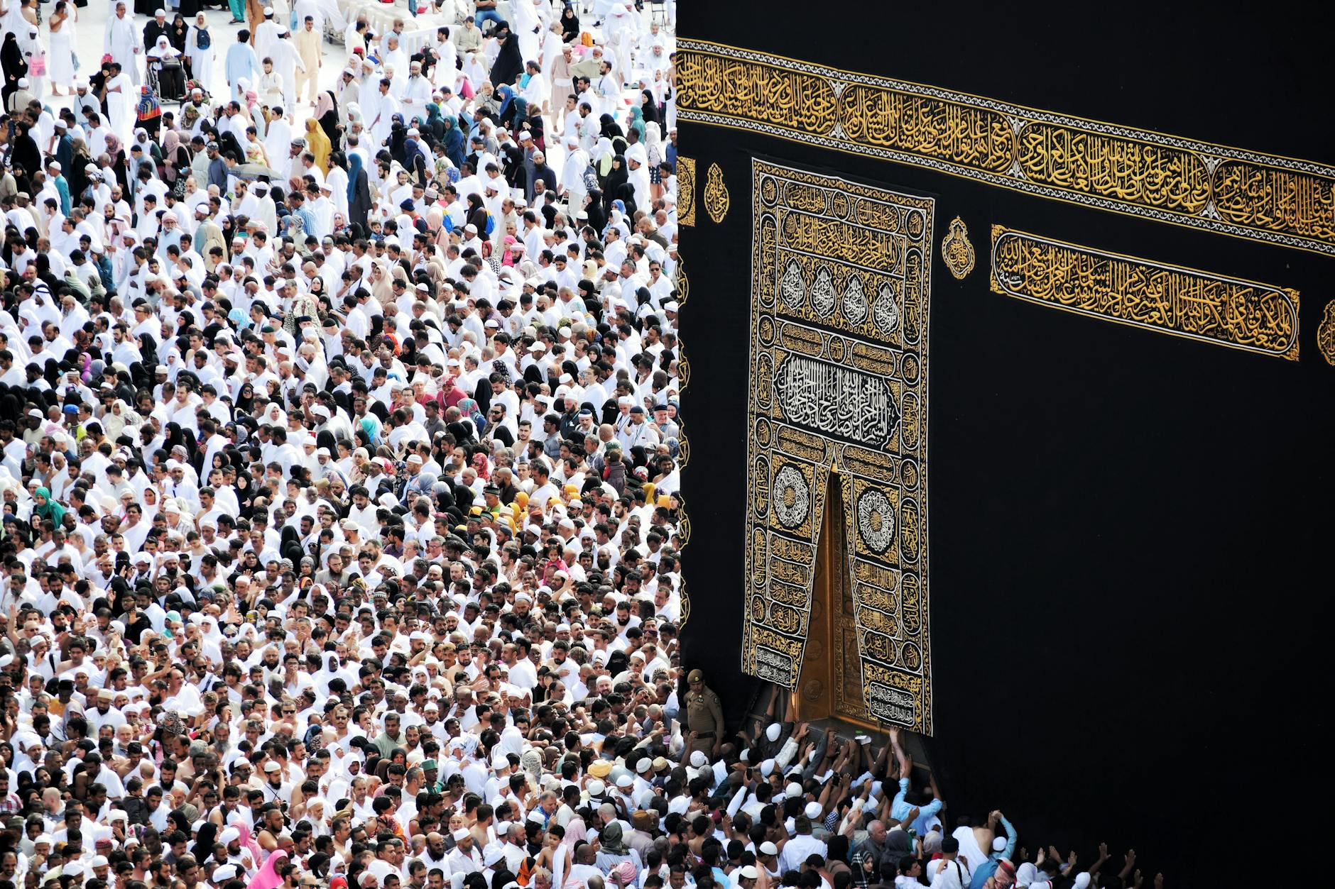 1300 Muslims die in yearly Hajj pilgrimage